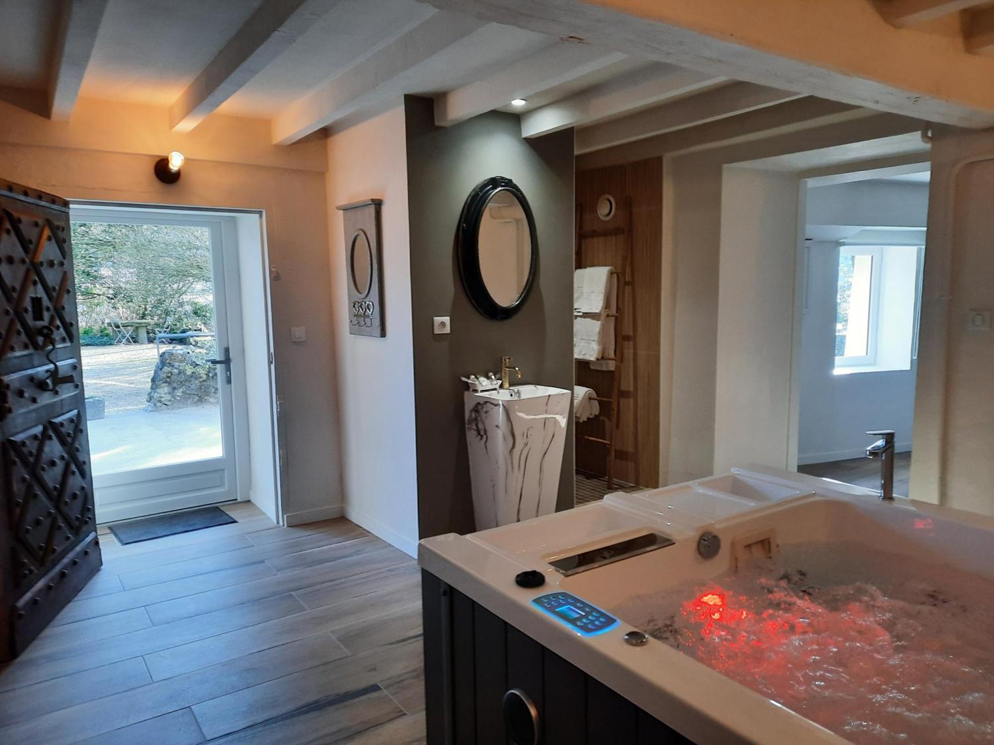 Hotel Charme Au Fil De L'Eau Vendieres Esterno foto