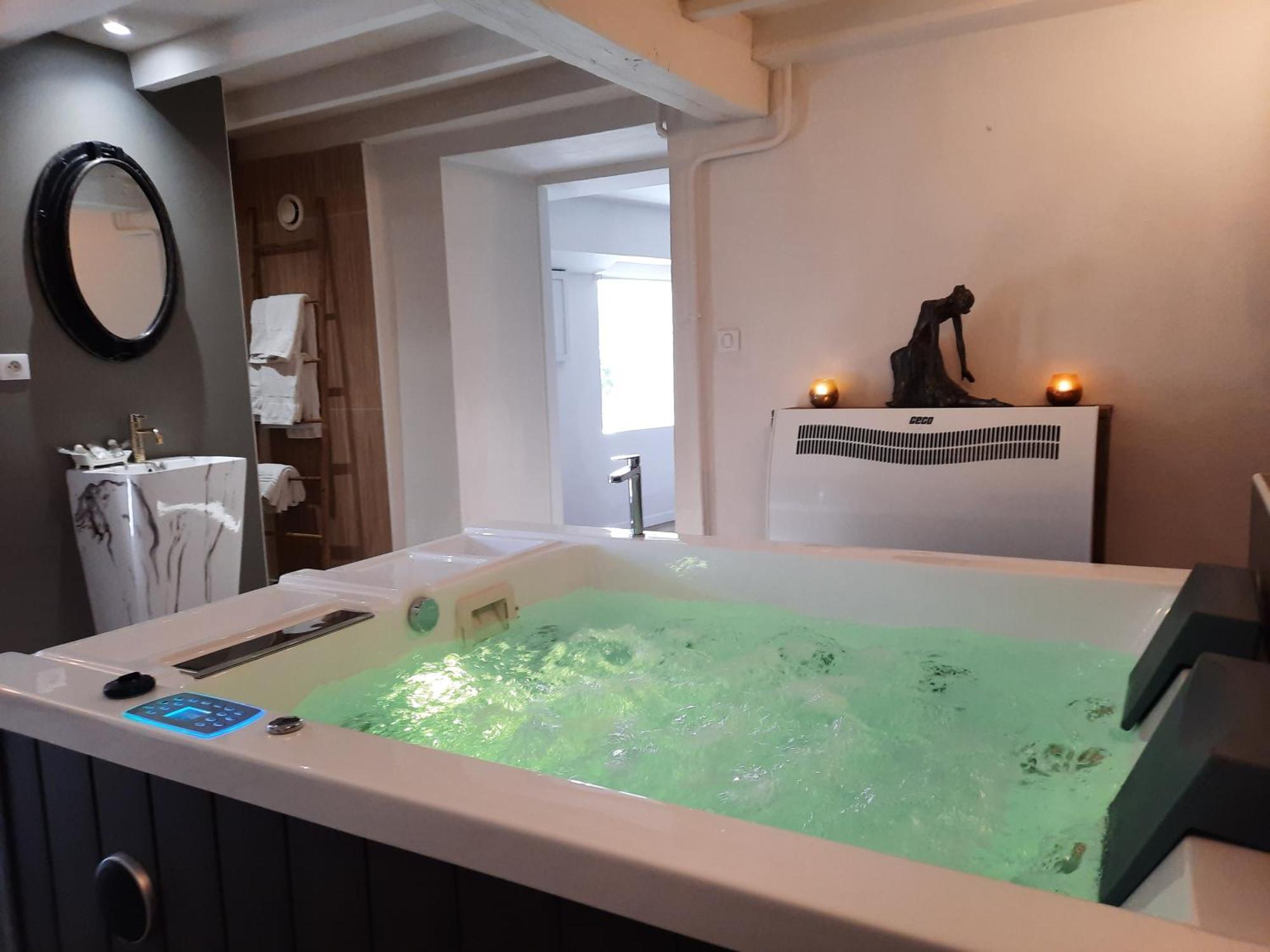 Hotel Charme Au Fil De L'Eau Vendieres Esterno foto