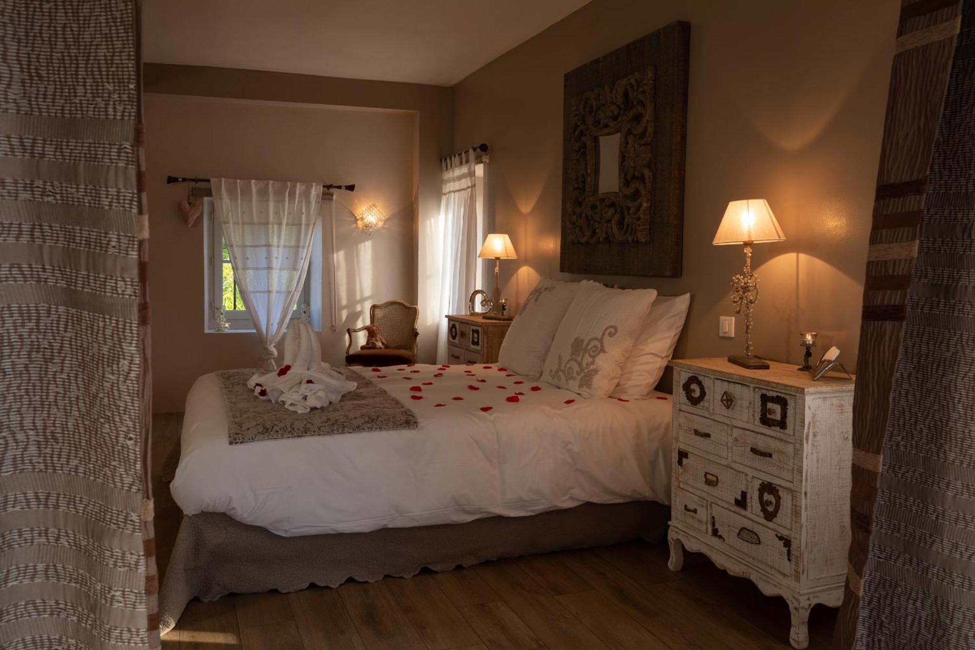 Hotel Charme Au Fil De L'Eau Vendieres Esterno foto