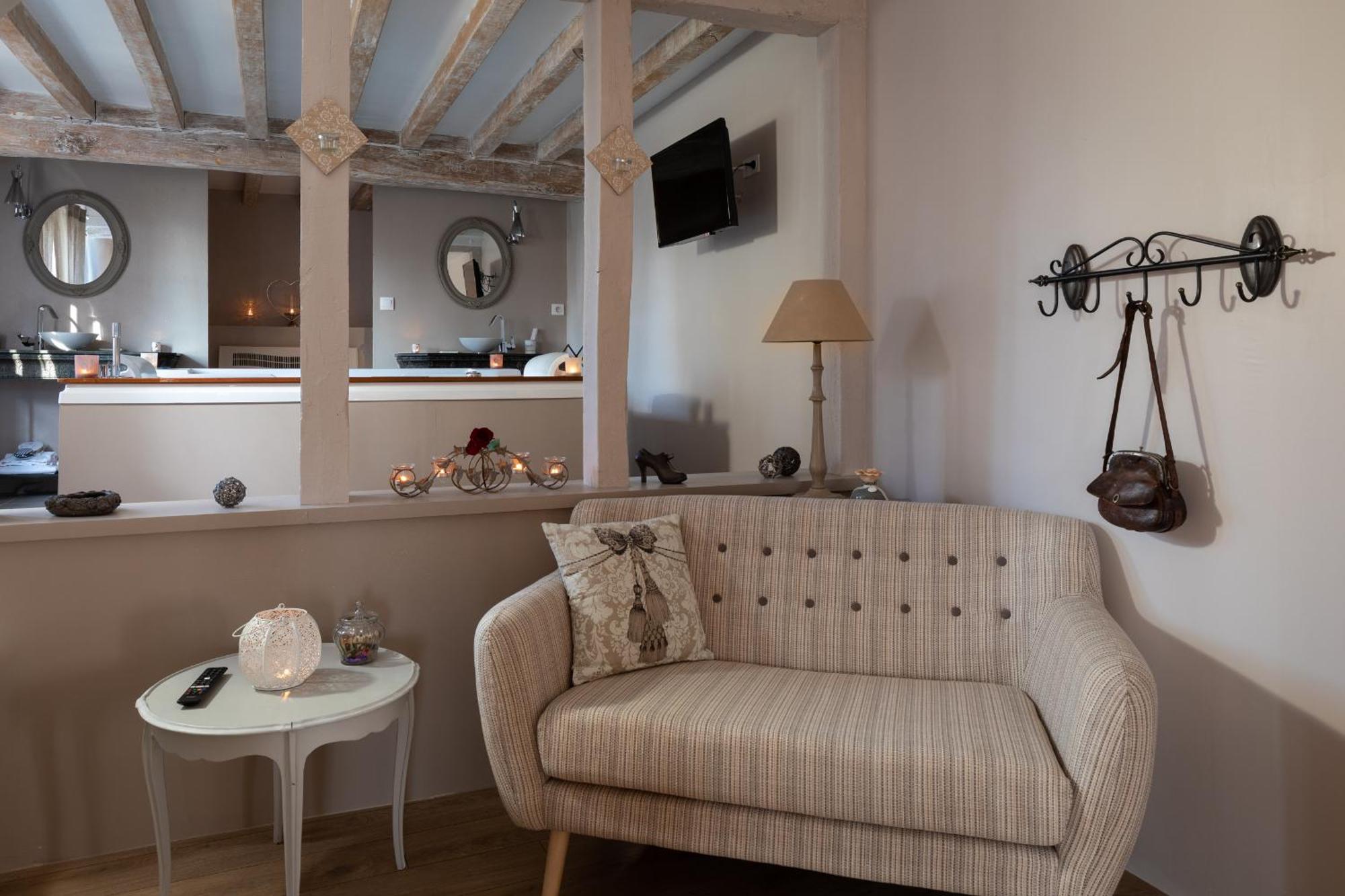 Hotel Charme Au Fil De L'Eau Vendieres Esterno foto