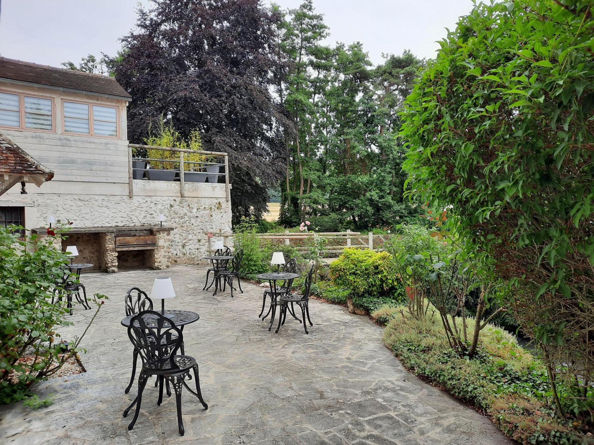 Hotel Charme Au Fil De L'Eau Vendieres Esterno foto