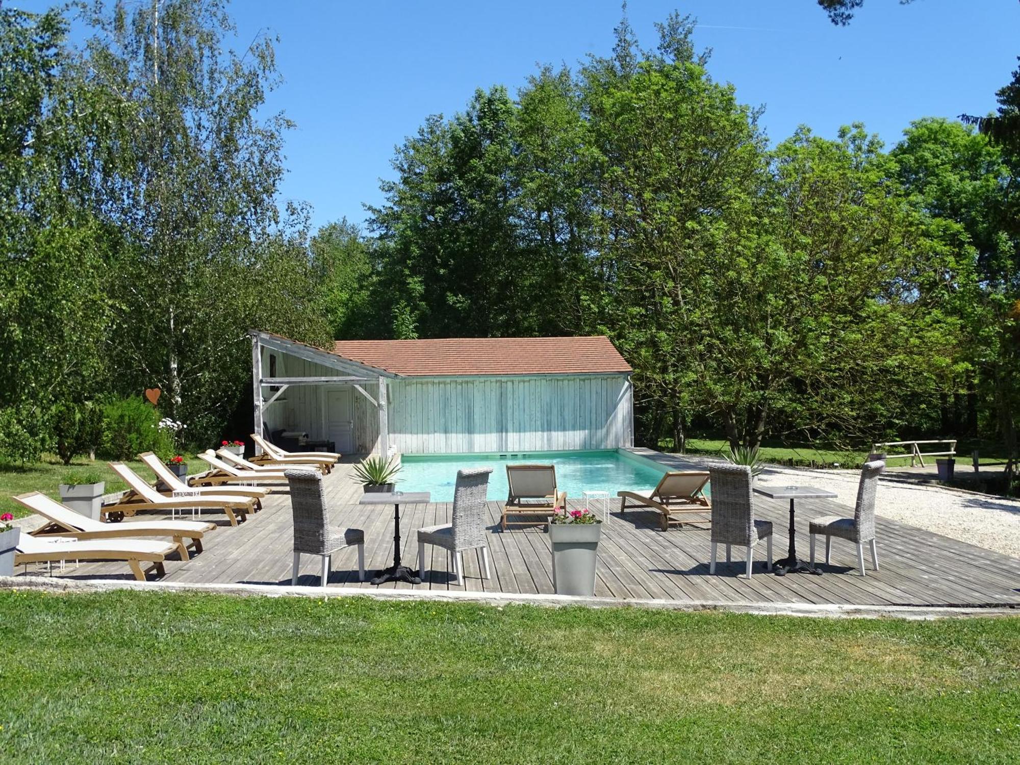 Hotel Charme Au Fil De L'Eau Vendieres Esterno foto